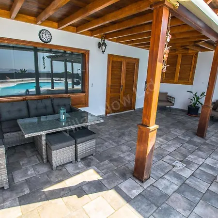 217 - Casa Cacti By Villas Now Ltd Villa Playa Blanca (Lanzarote)